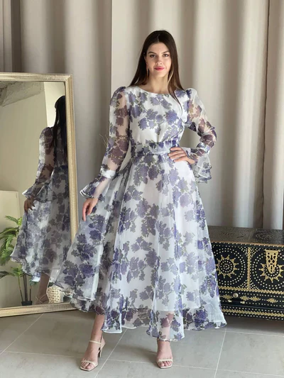 Finding the Perfect Long Dress for Women
